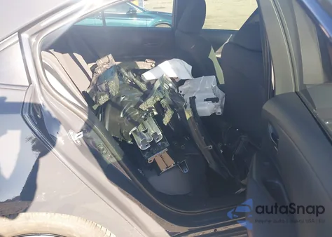 2025 Toyota Corolla Le из США, поврежденный, VIN 5YFB4MDE0SP317960